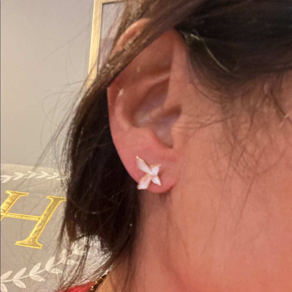 Elegant Gold Butterfly Earrings